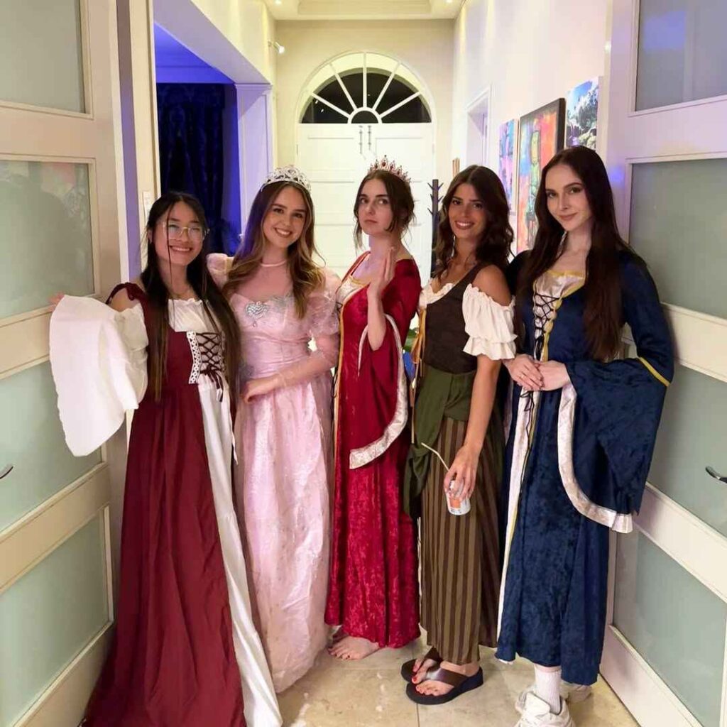 Twitch – TikTok – Loserfruit – Nude