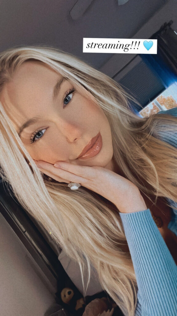 Twitch – Loveabilities – Nude