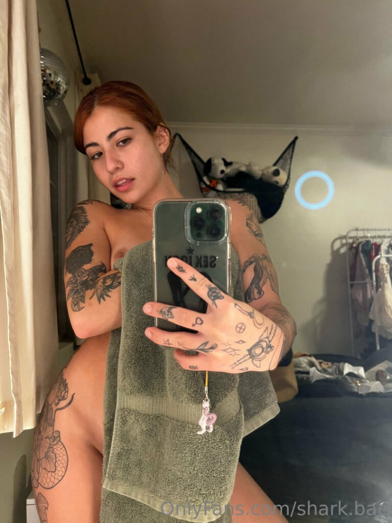 OnlyFans – TikTok – Lunariaxlee –  shark.bae – kyliemaelyn – Nude