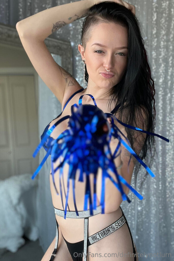 Twitch – OnlyFans – Lurn – Nude