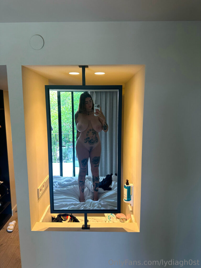 OnlyFans – Lydiagh0st – Nude