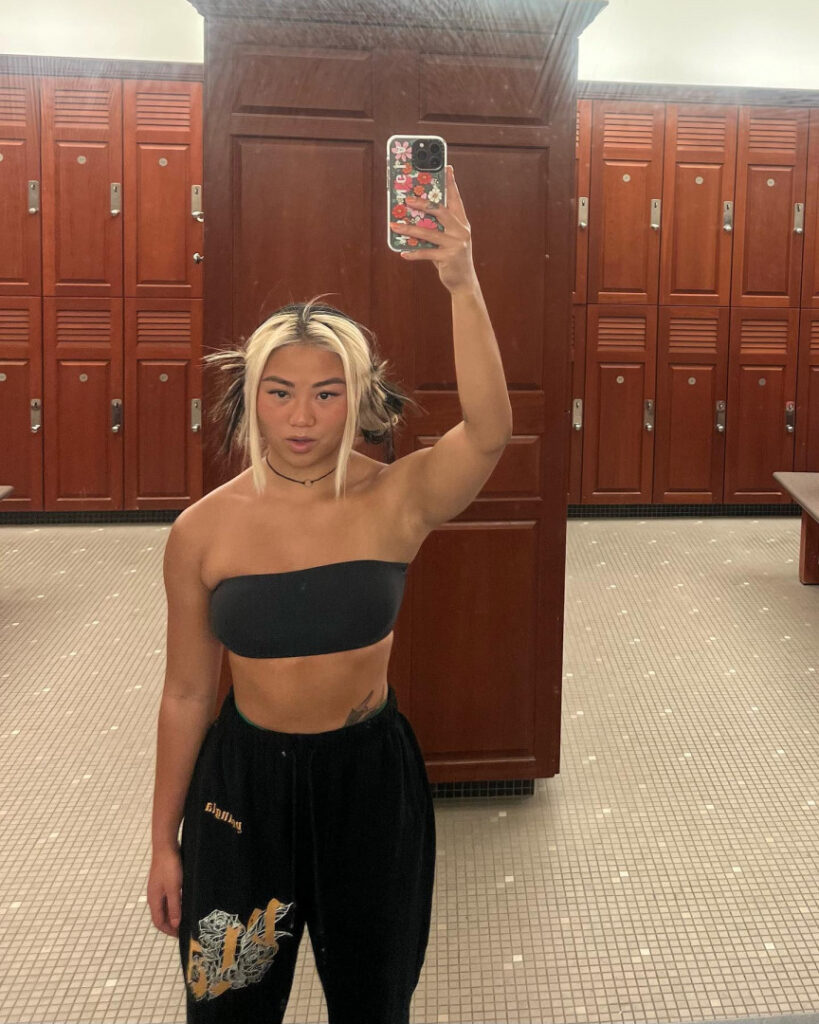 OnlyFans – Asian – Lyla.fit – Nude