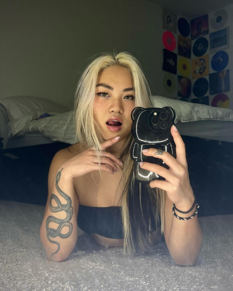 OnlyFans – Asian – Lyla.fit – Nude