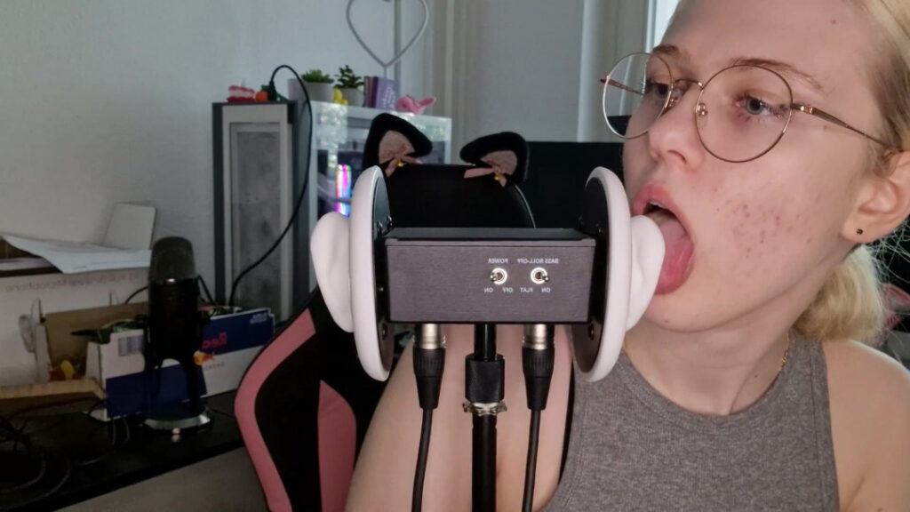 ASMR – Patreon – Lym’s Cozy ASMR Cave – Nude Leaks