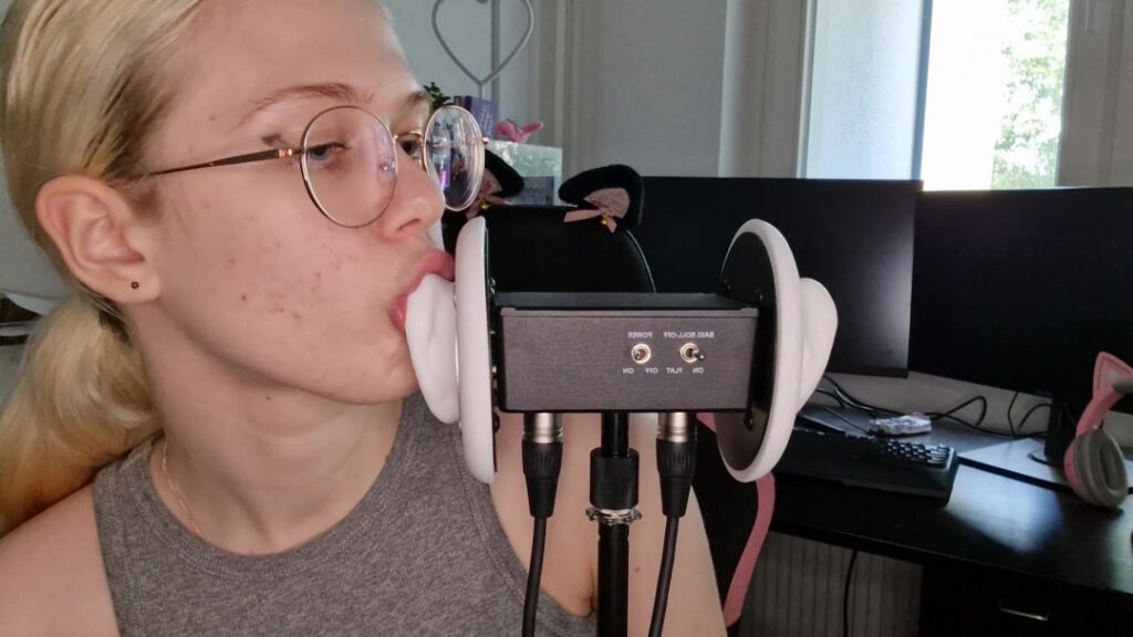 ASMR – Patreon – Lym’s Cozy ASMR Cave – Nude Leaks