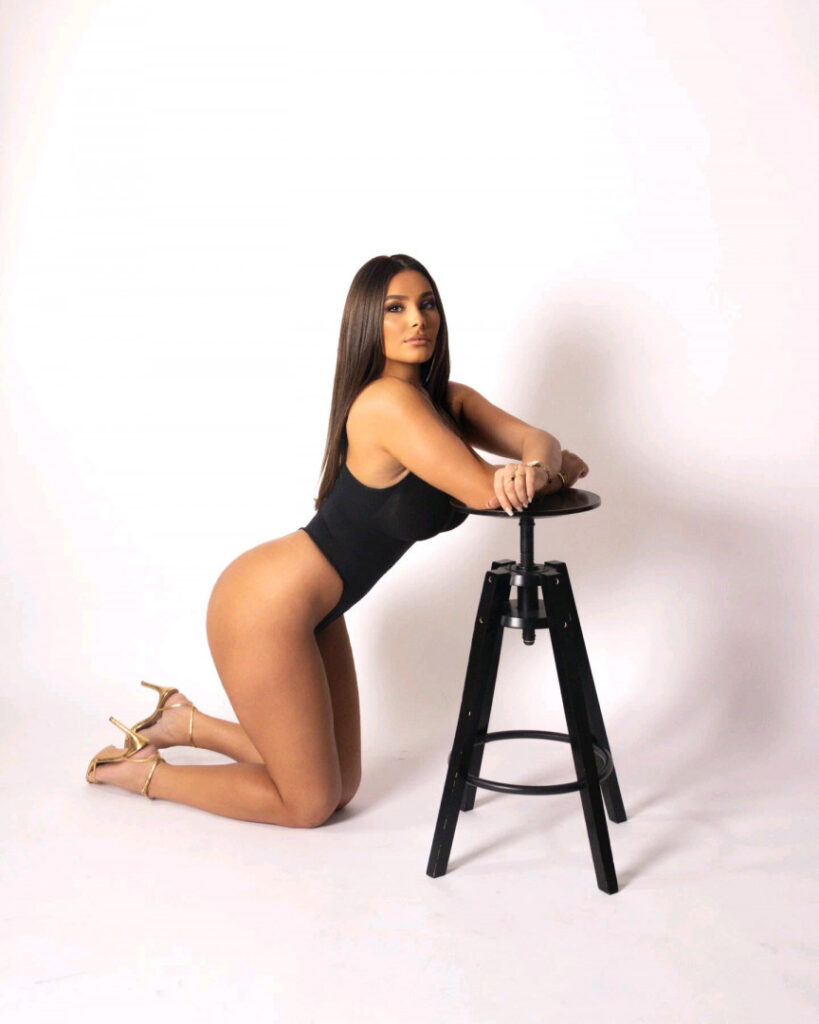 Instagram – Maddison Maye – Nude