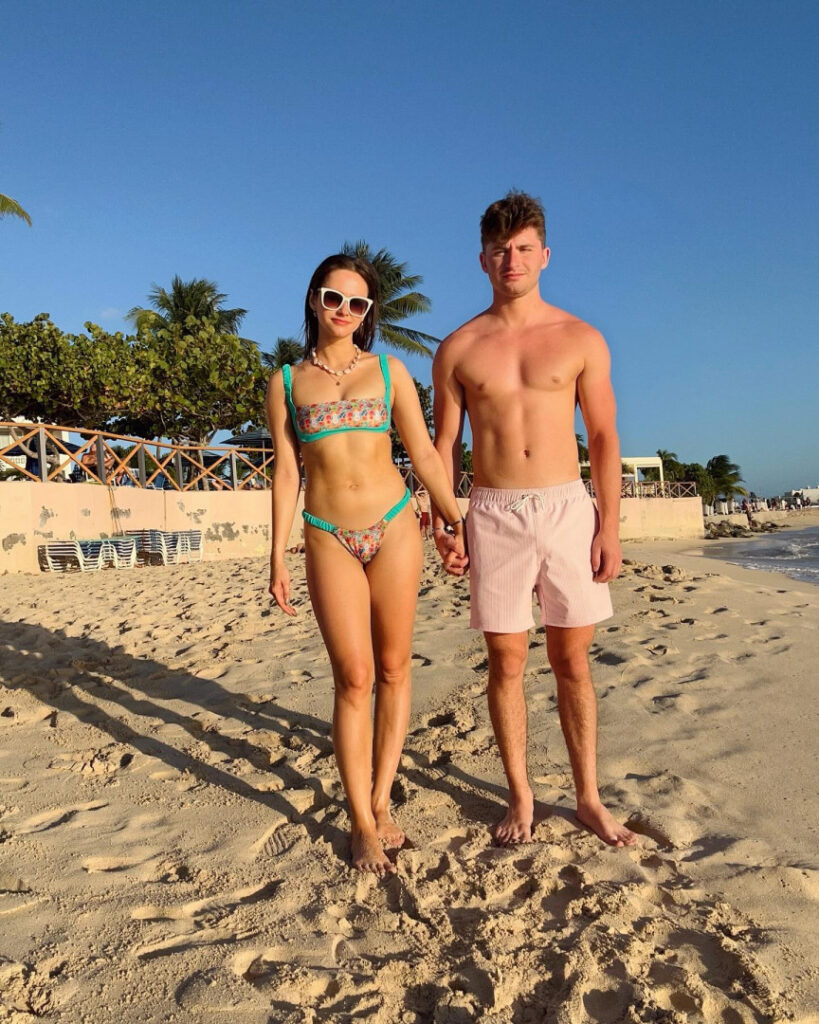 TikTok – Instagram – Madeline Budd | madelinebudd22 | blackladder – Nude