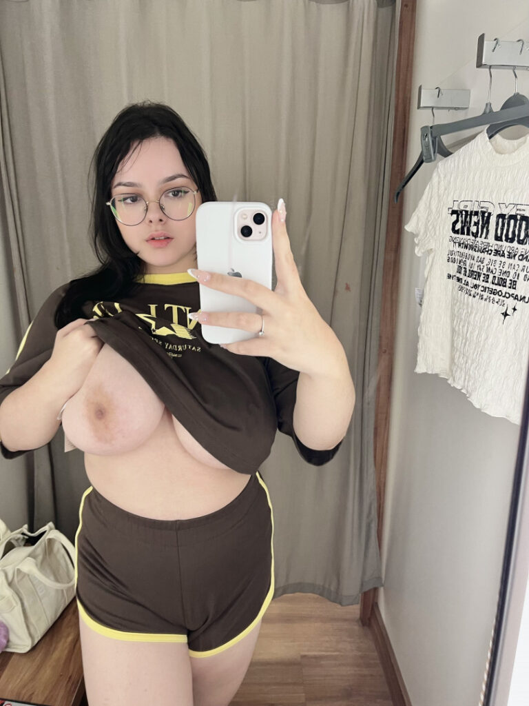 ASMR – Maduu ASMR – Nude