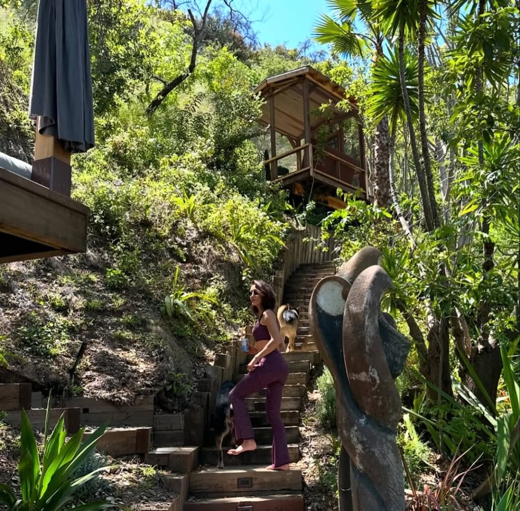 Celeb – Maggie Q – Nude