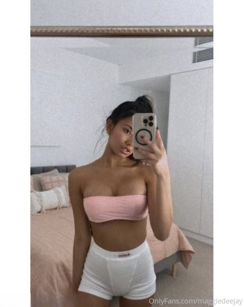 OnlyFans – Petite – Asian – maggiedeejay – Nude