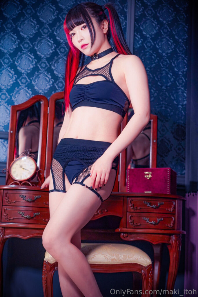 Celeb – Asian – Maki Itoh – Nude