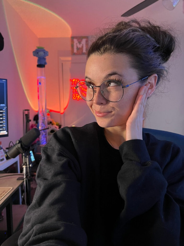 TikTok – Mally_Mouse – Nude