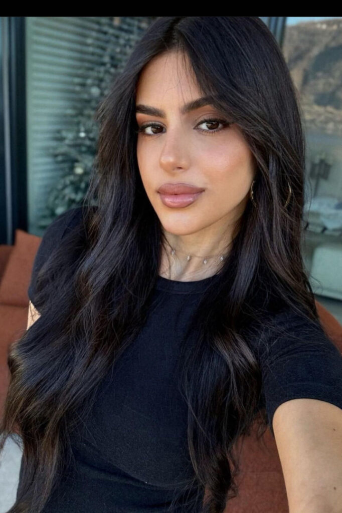 Instagram – Maria Taktouk – Nude