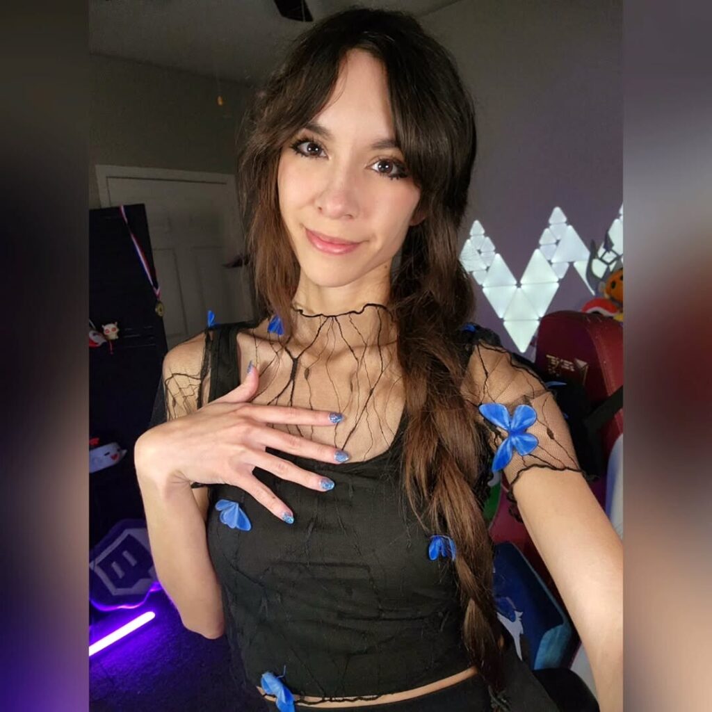 Twitch – Petite – MaryMaybe – Nude