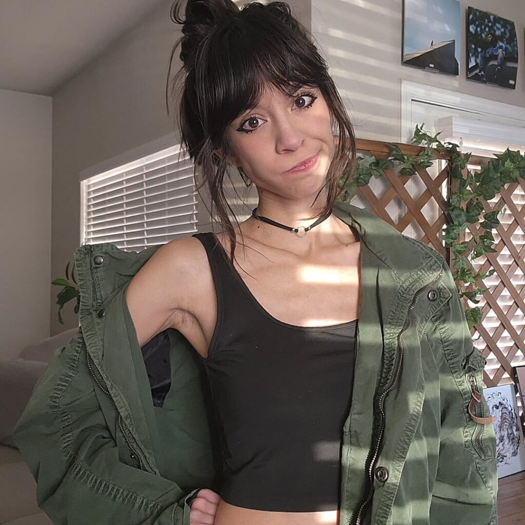 Twitch – Petite – MaryMaybe – Nude