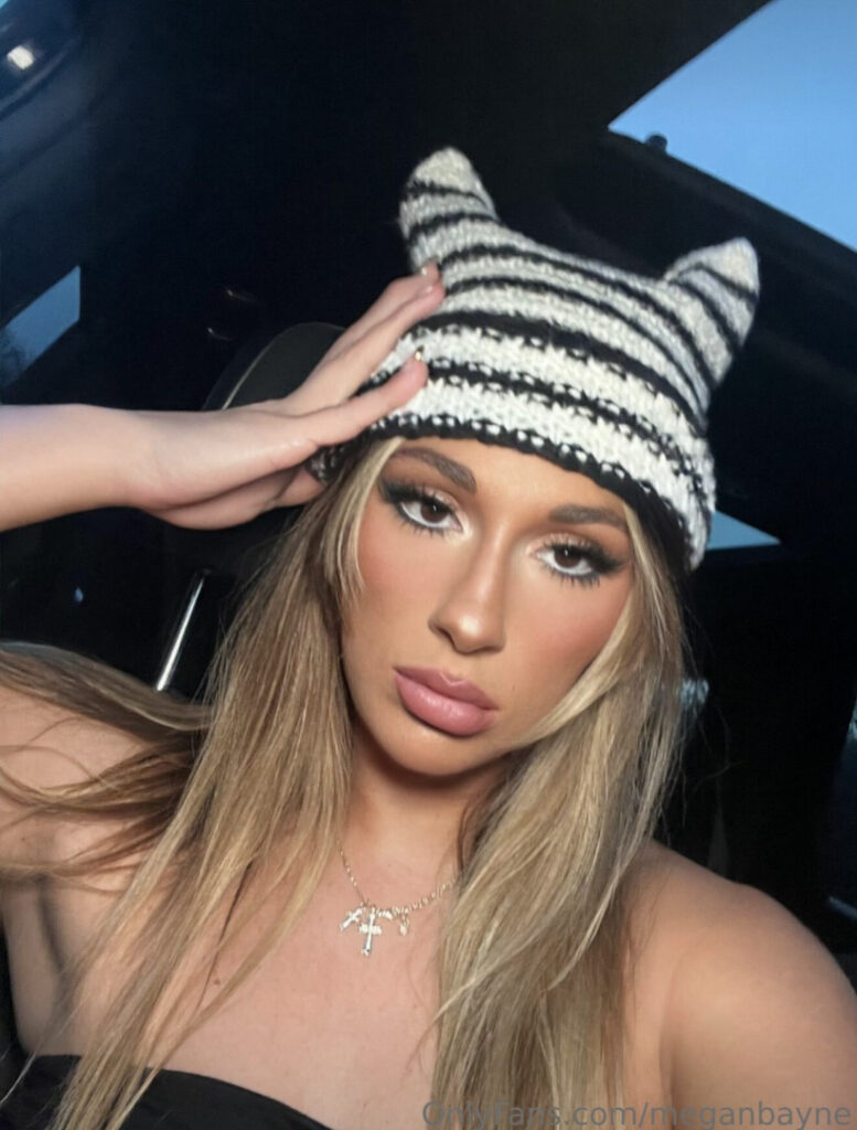 Megan Bayne – Nude