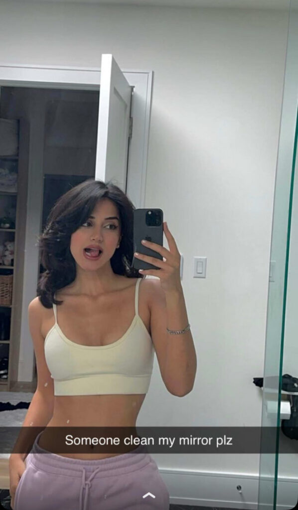 Instagram – Snapchat – Petite – Melody Oz – Nude Leaks