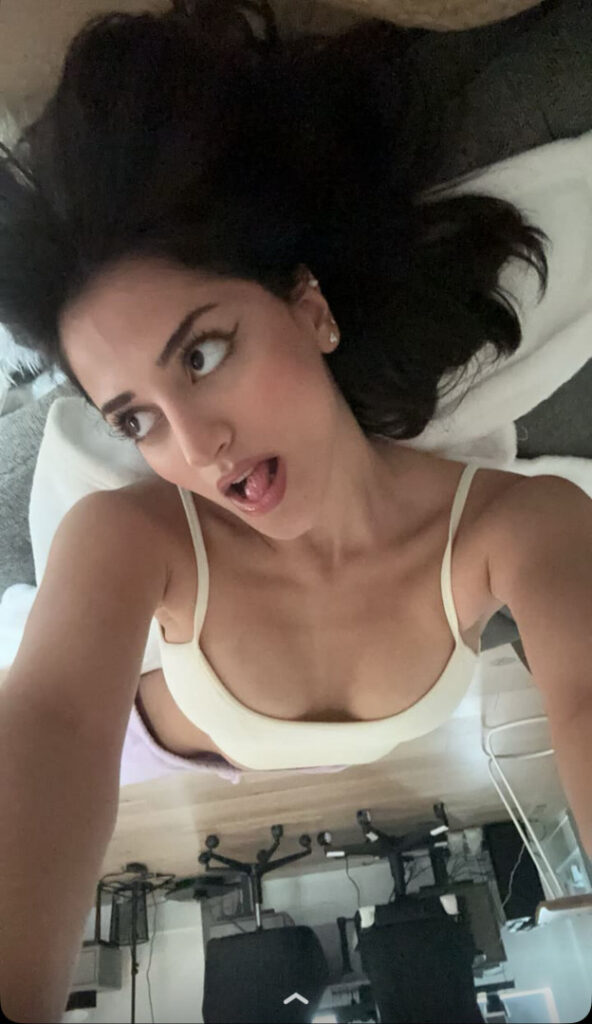 Instagram – Snapchat – Petite – Melody Oz – Nude Leaks