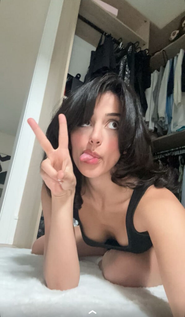 Instagram – Snapchat – Petite – Melody Oz – Nude Leaks