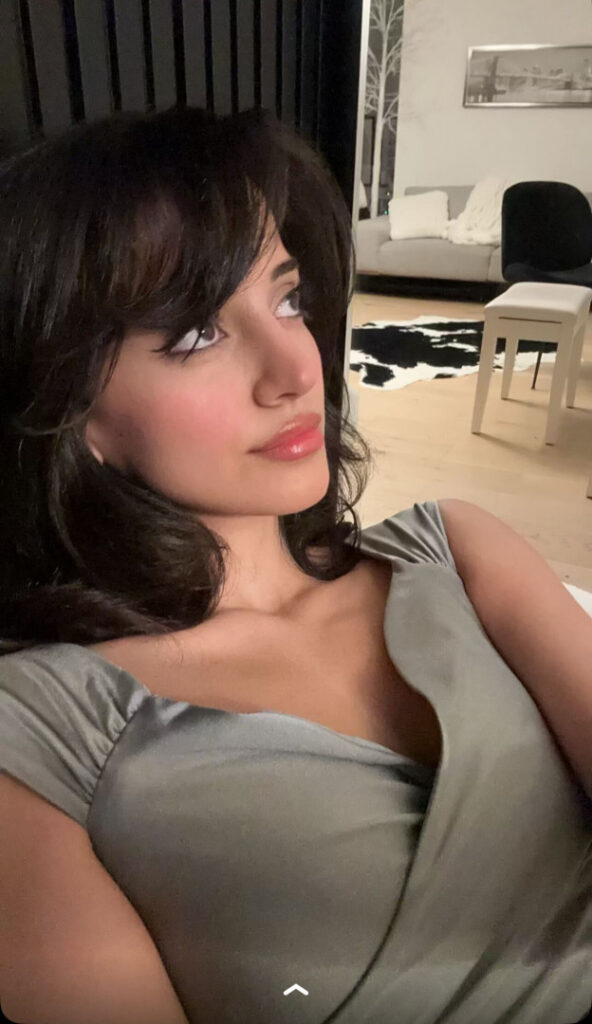 Instagram – Snapchat – Petite – Melody Oz – Nude Leaks