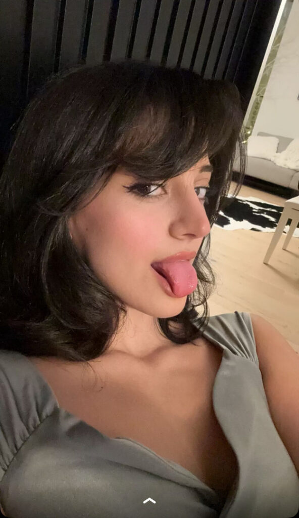 Instagram – Snapchat – Petite – Melody Oz – Nude Leaks