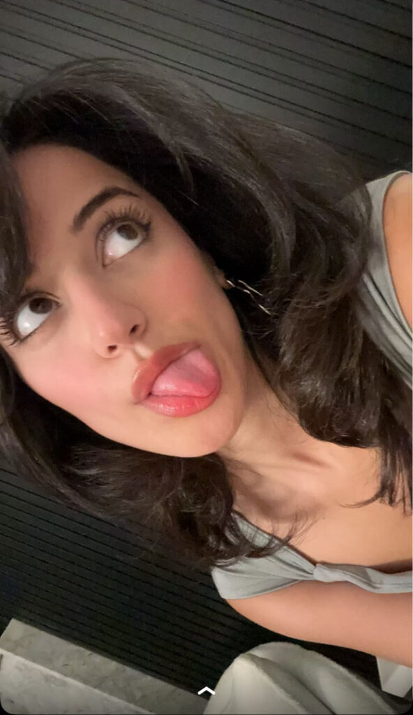 Instagram – Snapchat – Petite – Melody Oz – Nude Leaks