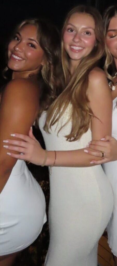 Instagram – Mia Steele – miagsteele – Nude