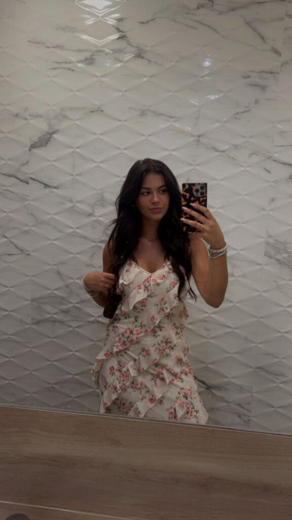 TikTok – Instagram – Mia Sweitzer – Nude Leaks