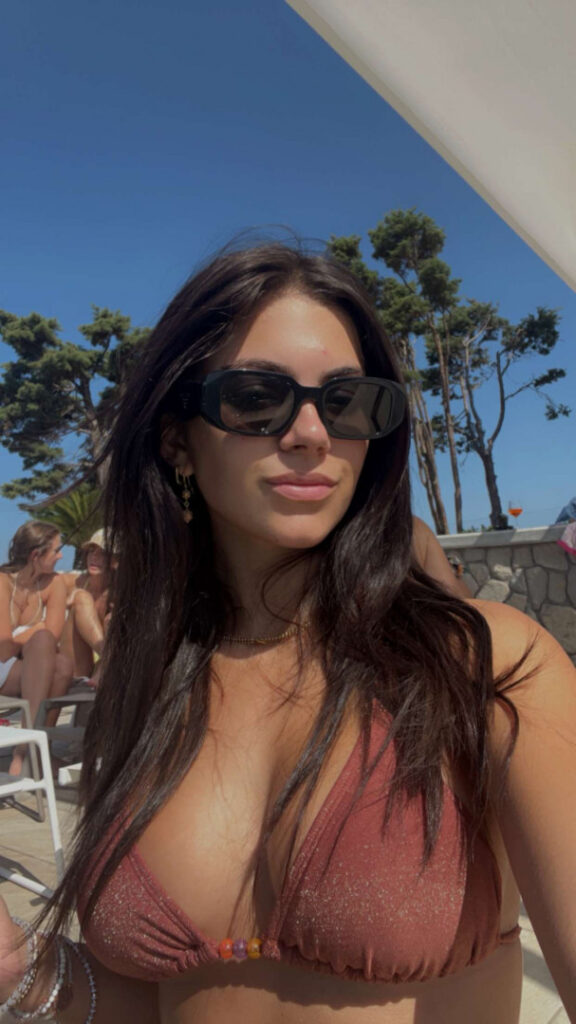 TikTok – Instagram – Mia Sweitzer – Nude Leaks