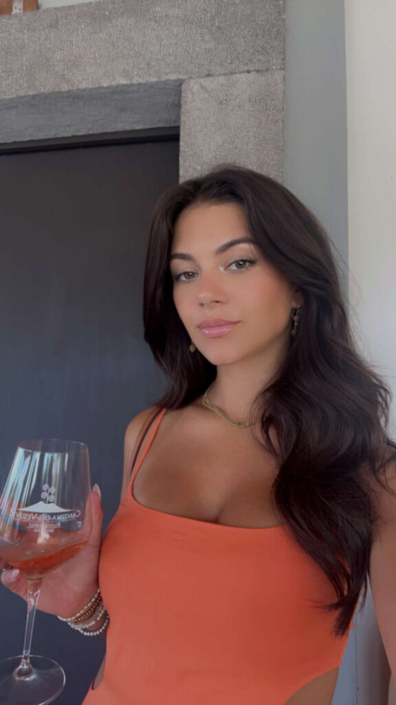 TikTok – Instagram – Mia Sweitzer – Nude Leaks