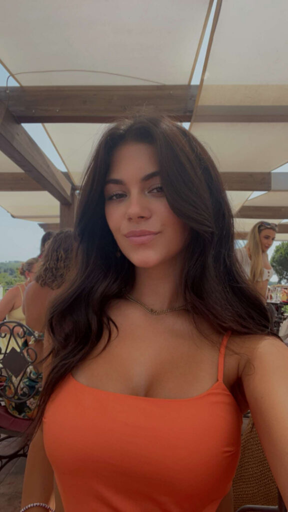 TikTok – Instagram – Mia Sweitzer – Nude Leaks