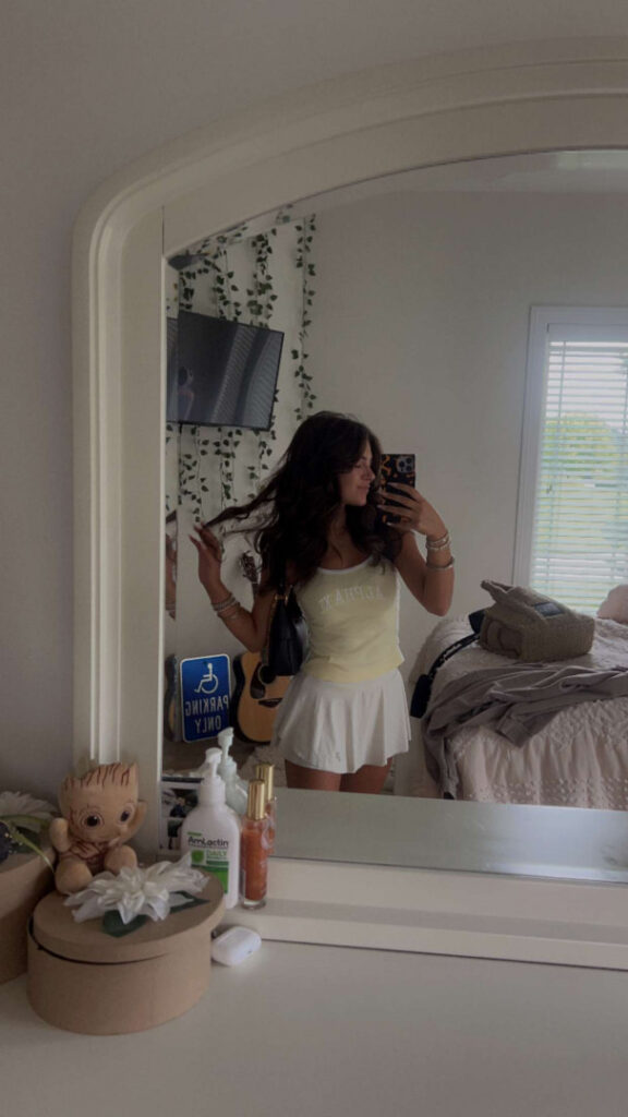 TikTok – Instagram – Mia Sweitzer – Nude Leaks