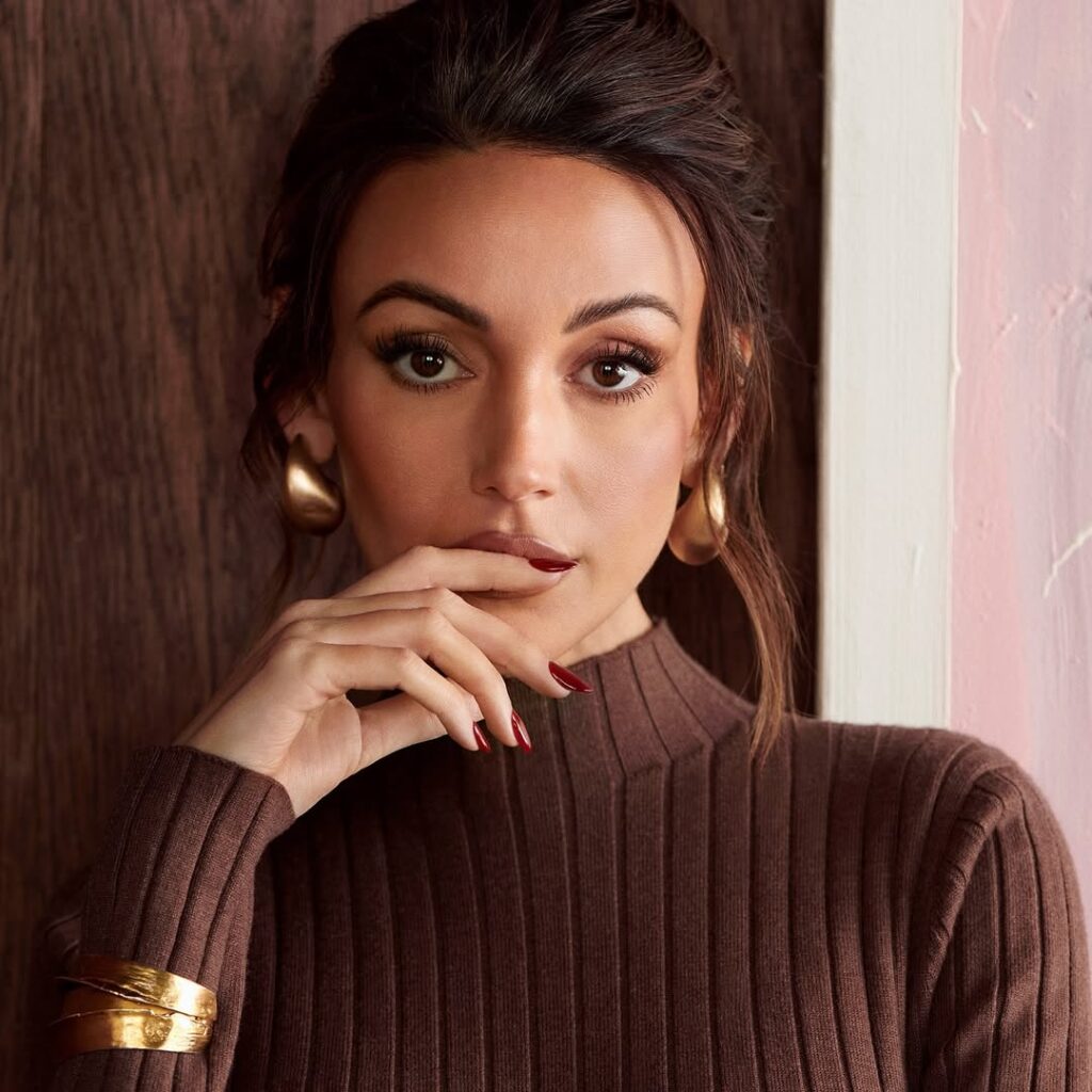 Celeb – Michelle Keegan – Nude