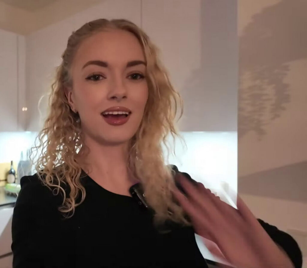 Twitch – Instagram – mimichaela lintrup – Nude Leaks