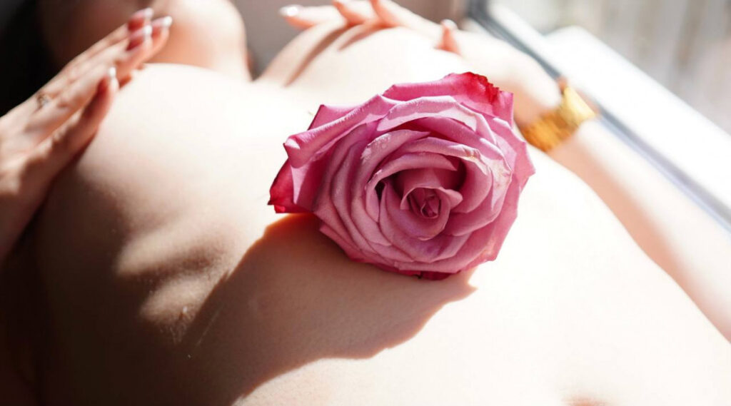 Patreon – Twitch – Boosty – Mirkotiki – Nude