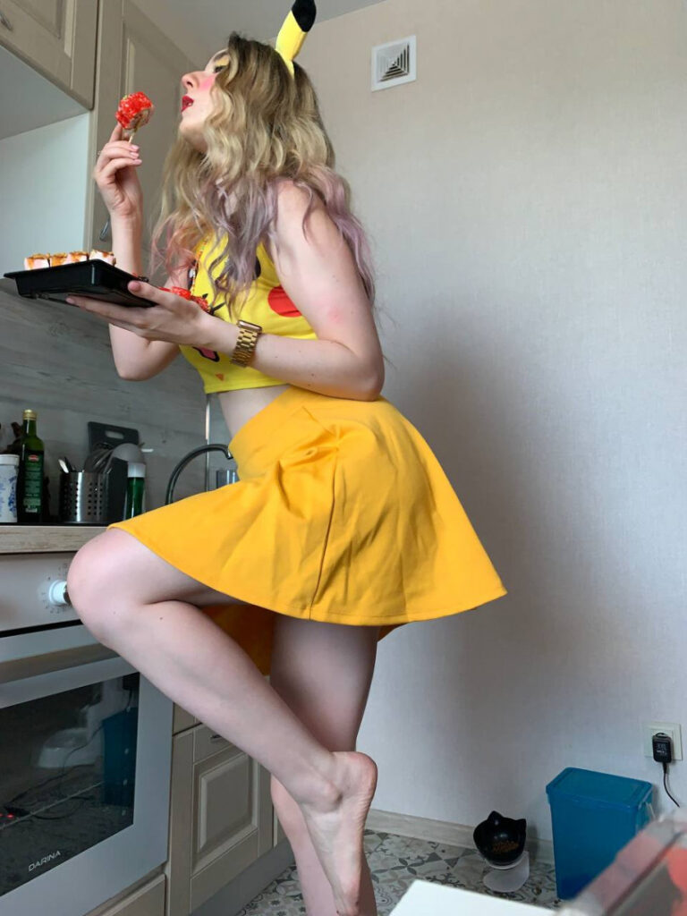 Patreon – Twitch – Boosty – Mirkotiki – Nude