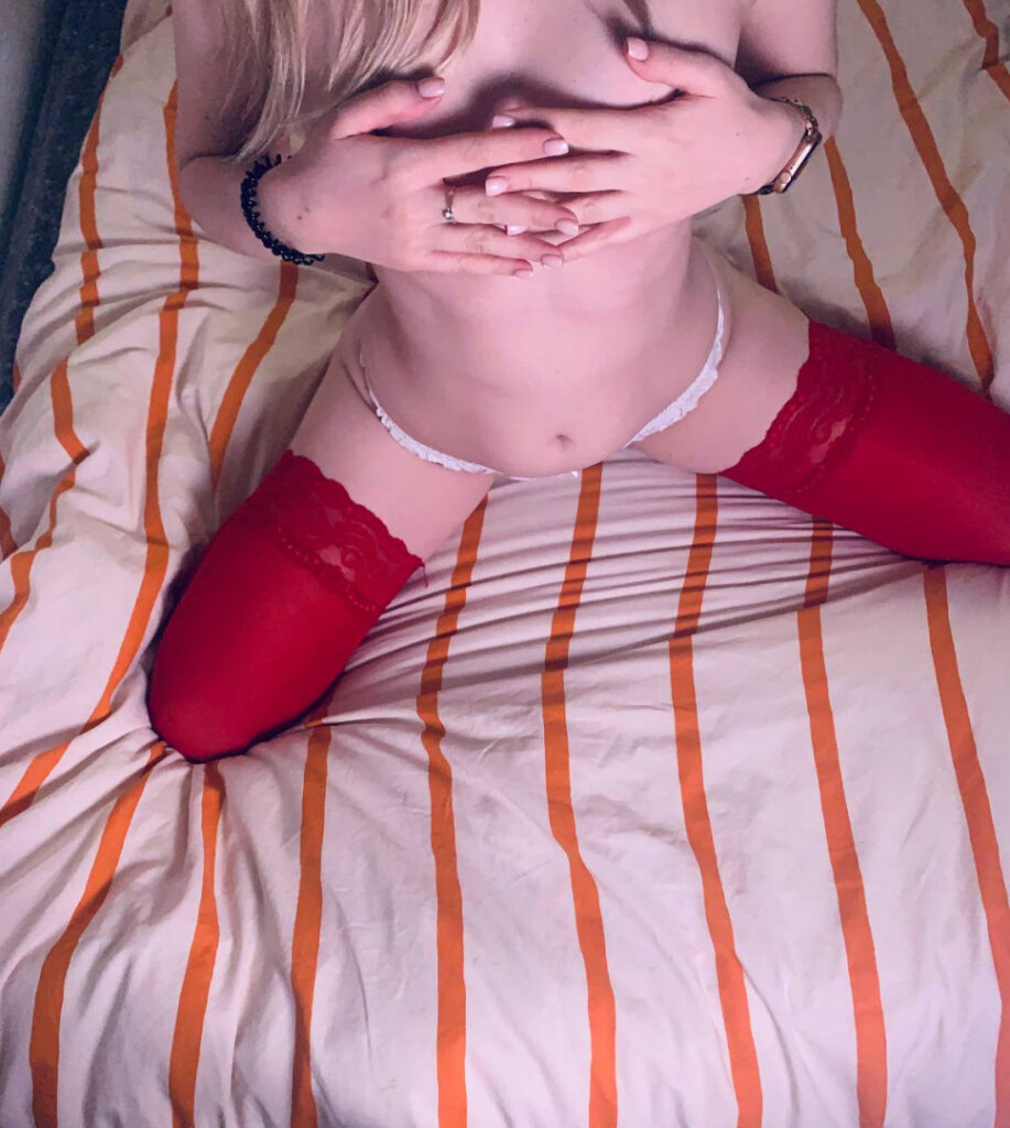 Patreon – Twitch – Boosty – Mirkotiki – Nude