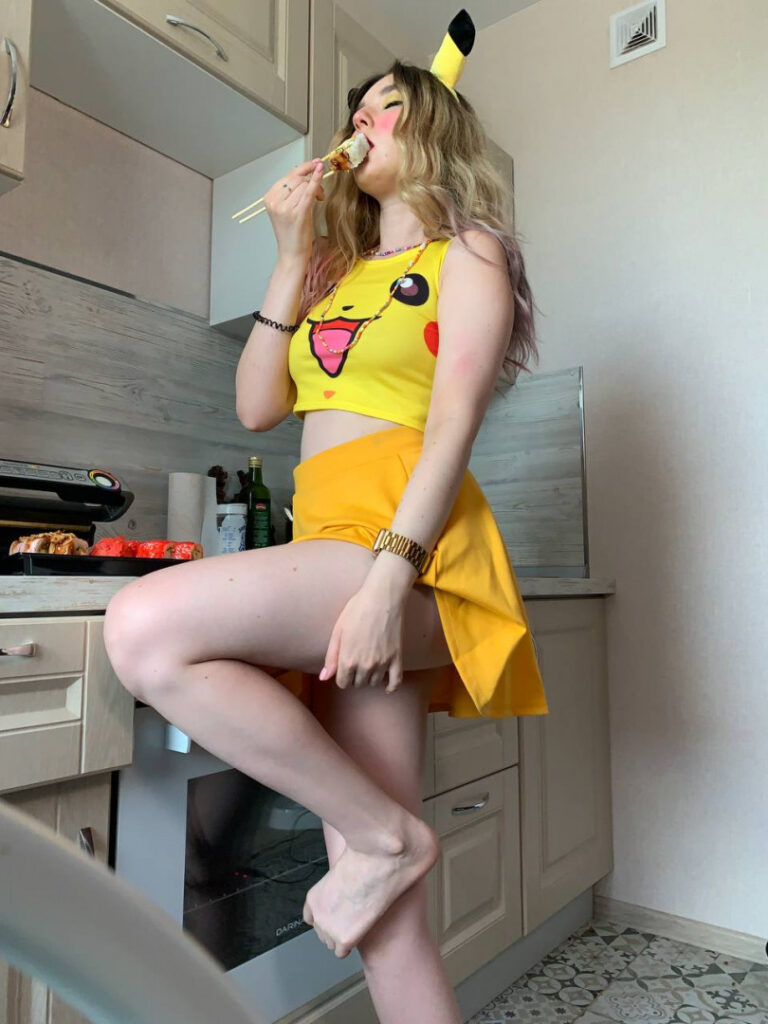 Patreon – Twitch – Boosty – Mirkotiki – Nude