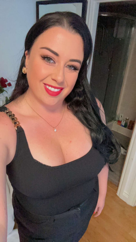 OnlyFans – Miss Holly  misshollyberry  hollyrixonx – Nude Leaks