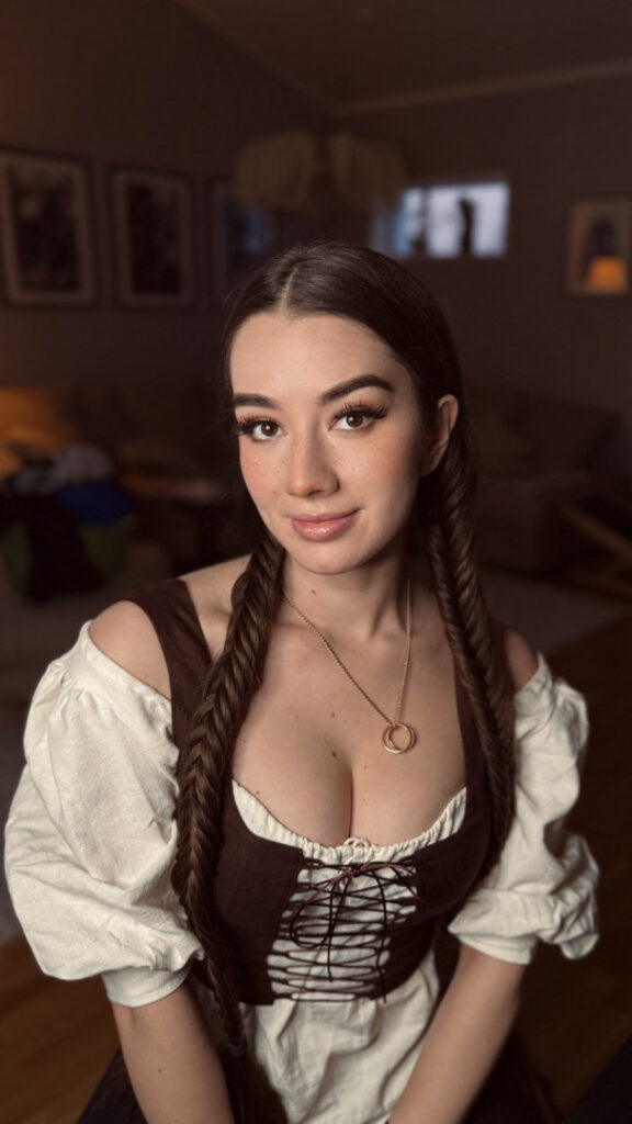 Twitch – Miss Mikkaa / missmikkaa – Nude