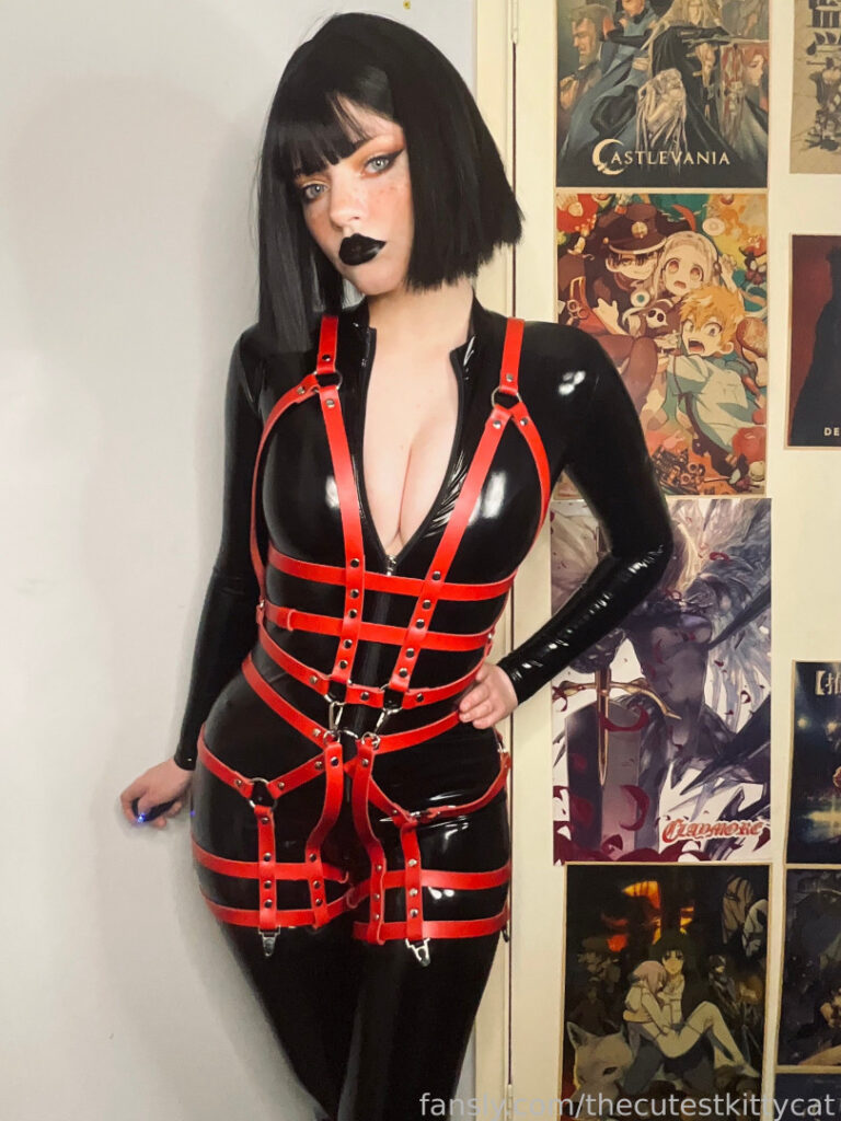 OnlyFans – Reddit – Fansly – Misty Silver | thecutestkittycat | u/SnowCrazyFrenzy – Nude