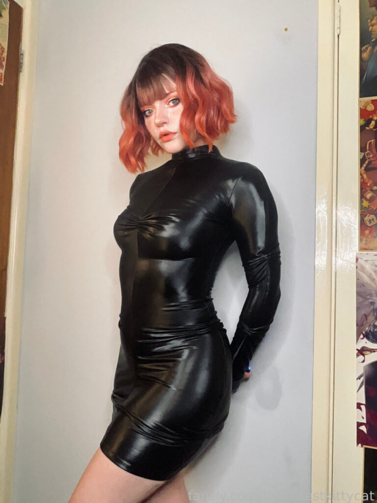 OnlyFans – Reddit – Fansly – Misty Silver | thecutestkittycat | u/SnowCrazyFrenzy – Nude