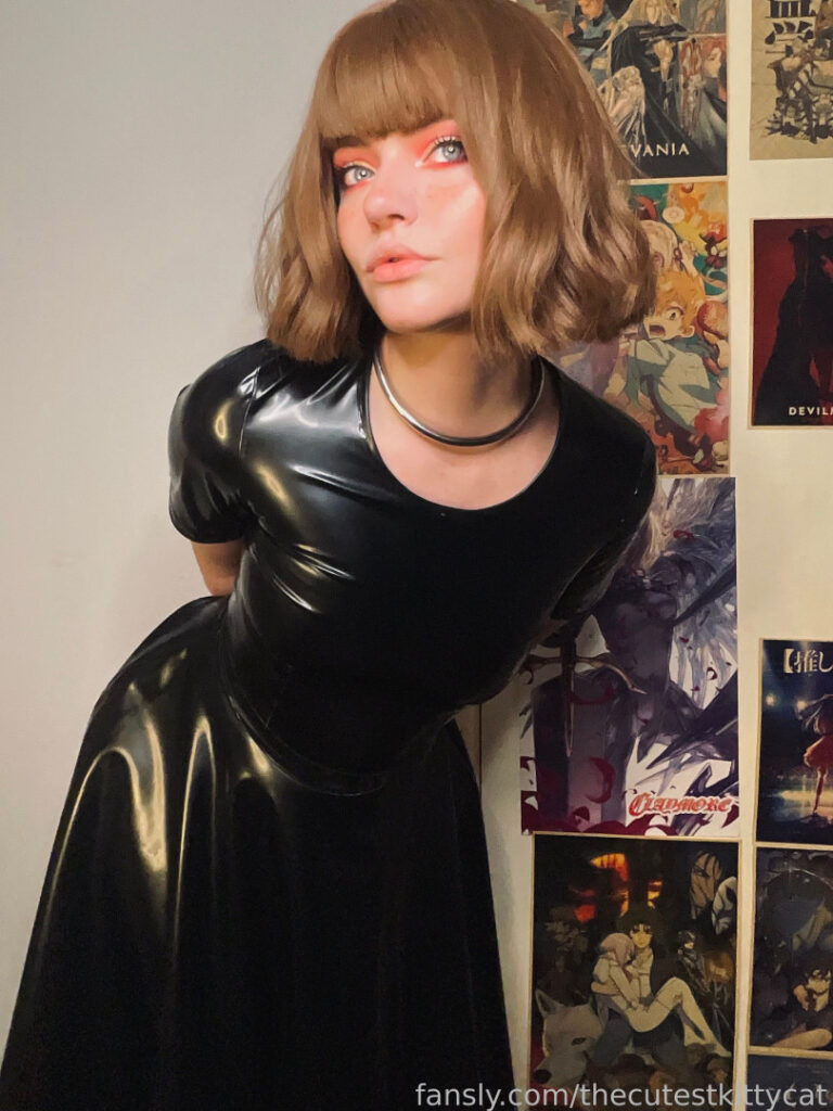 OnlyFans – Reddit – Fansly – Misty Silver | thecutestkittycat | u/SnowCrazyFrenzy – Nude