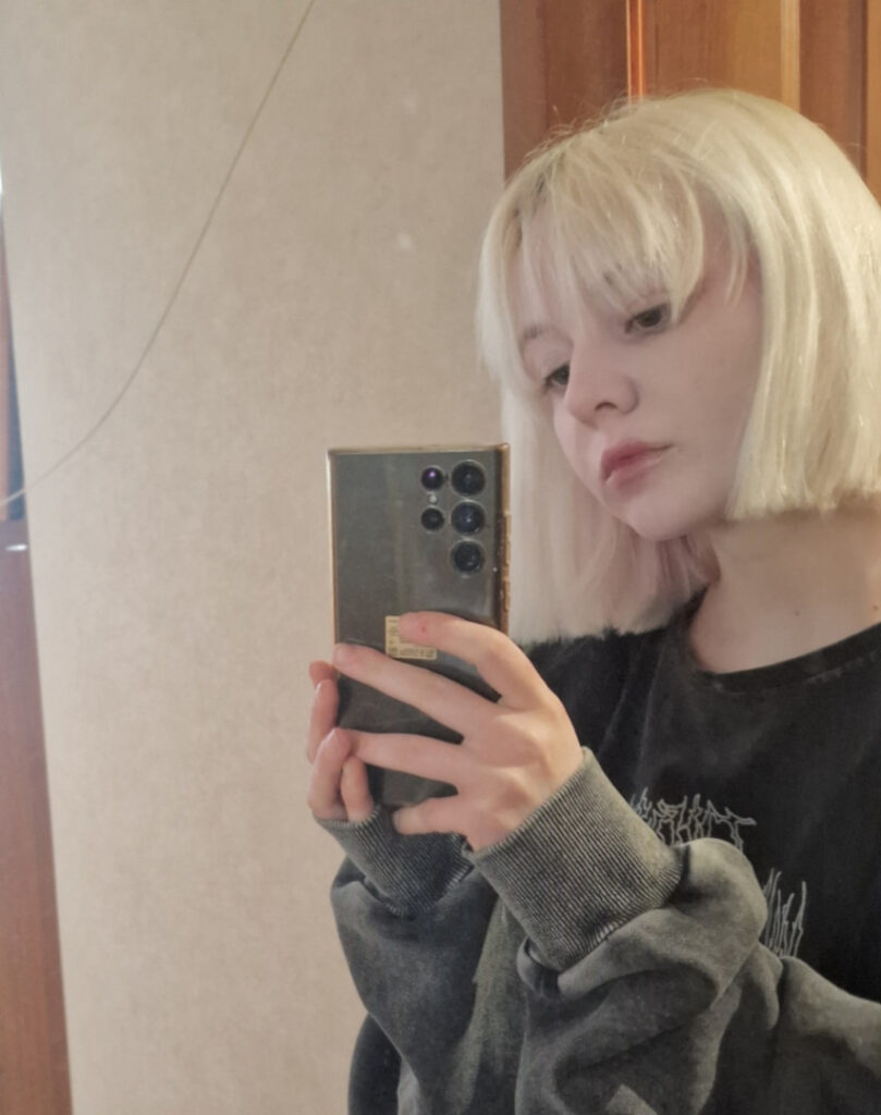 Boosty – mmcat0r – Nude