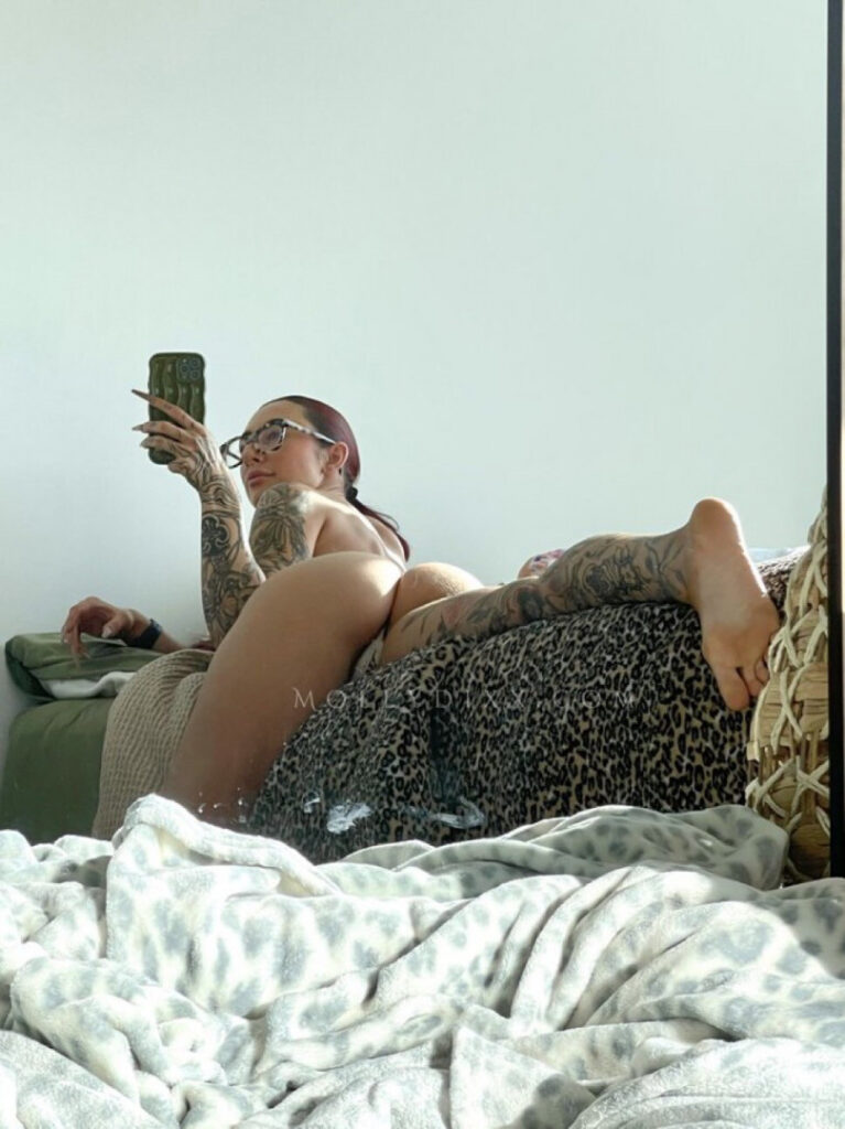 OnlyFans – Molly Dixx – Nude
