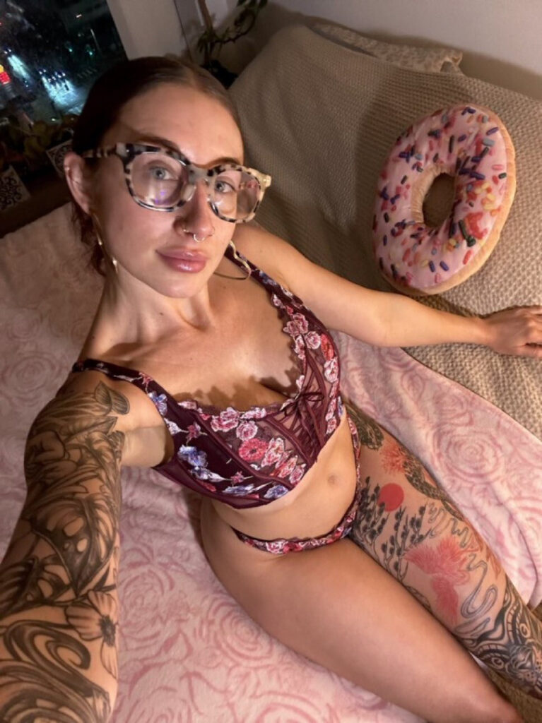 OnlyFans – Molly Dixx – Nude