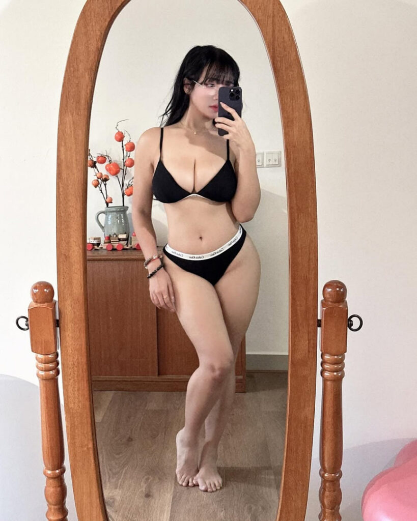 OnlyFans – Asian – Momoko.xoxo – Nude Leaks