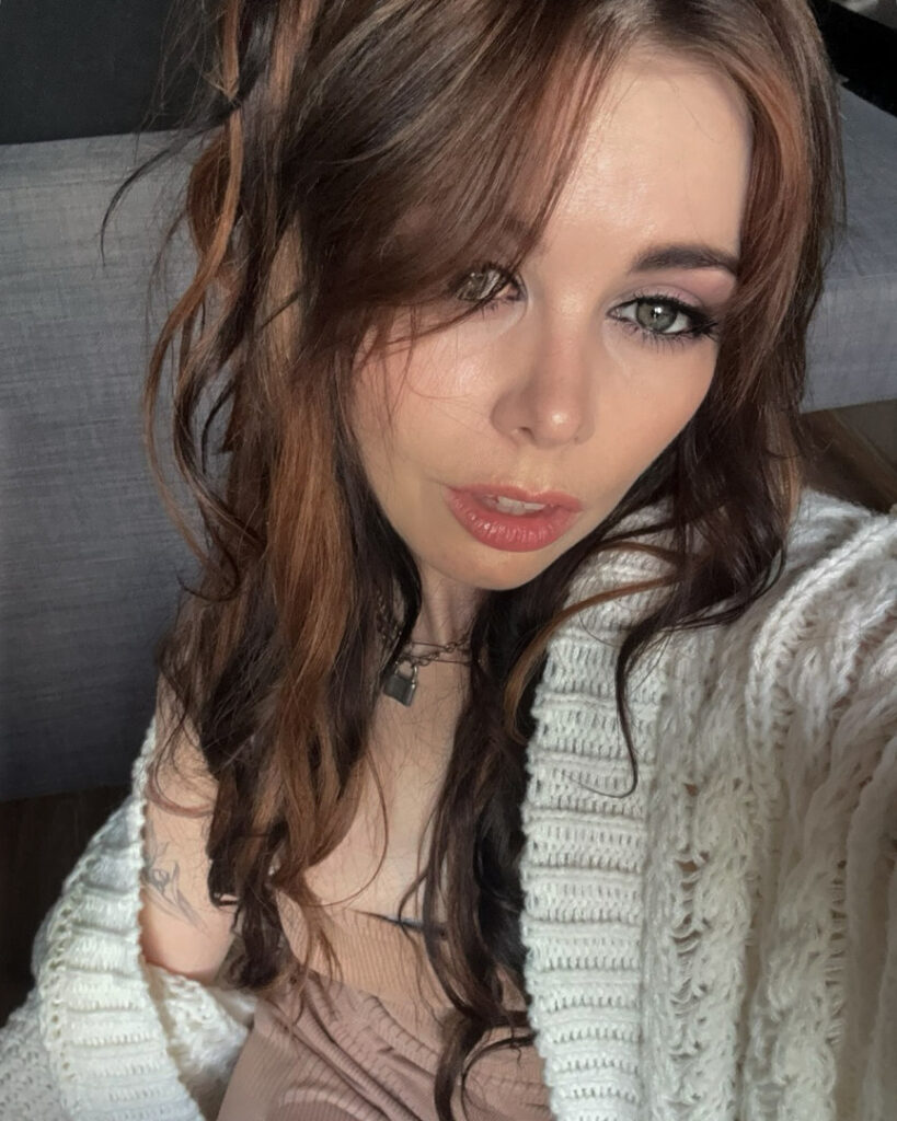 Youtube – TikTok – Instagram – Moo Smith / itsmoosmith – Nude