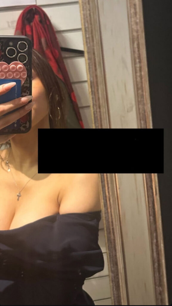 TikTok – Instagram – Snapchat – Nailanelis – Nude Leaks