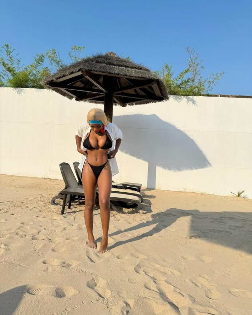 Instagram – Ebony – Natarshabarbie – Nude